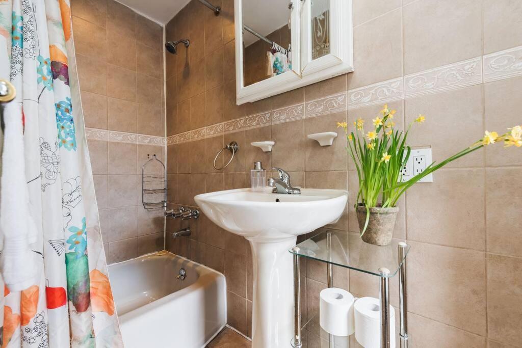 East Village Townhouse New York Ngoại thất bức ảnh